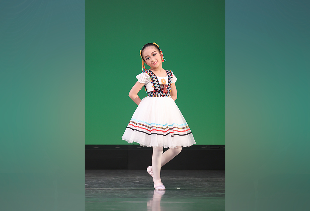 第二部「リーズ」より村娘の踊り