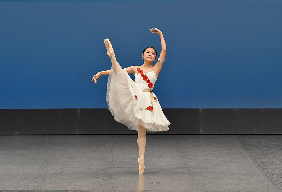 「フローラの目覚め」より フローラのヴァリエーション